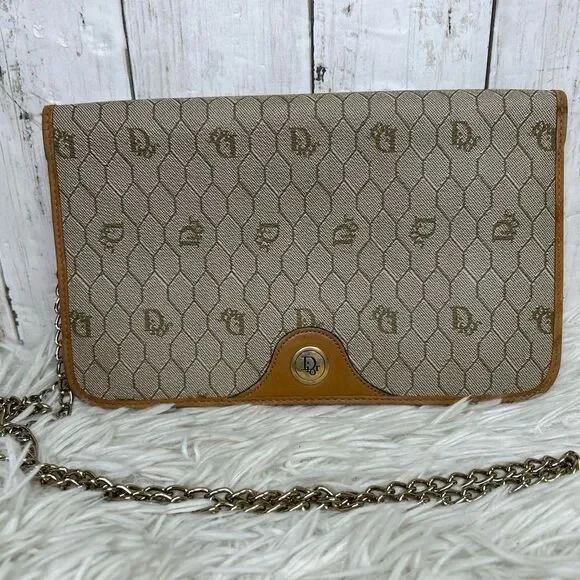 Christian Dior French Beige Vintage Trotter Bag - Picture 5 of 15